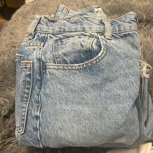 Women’s jeans